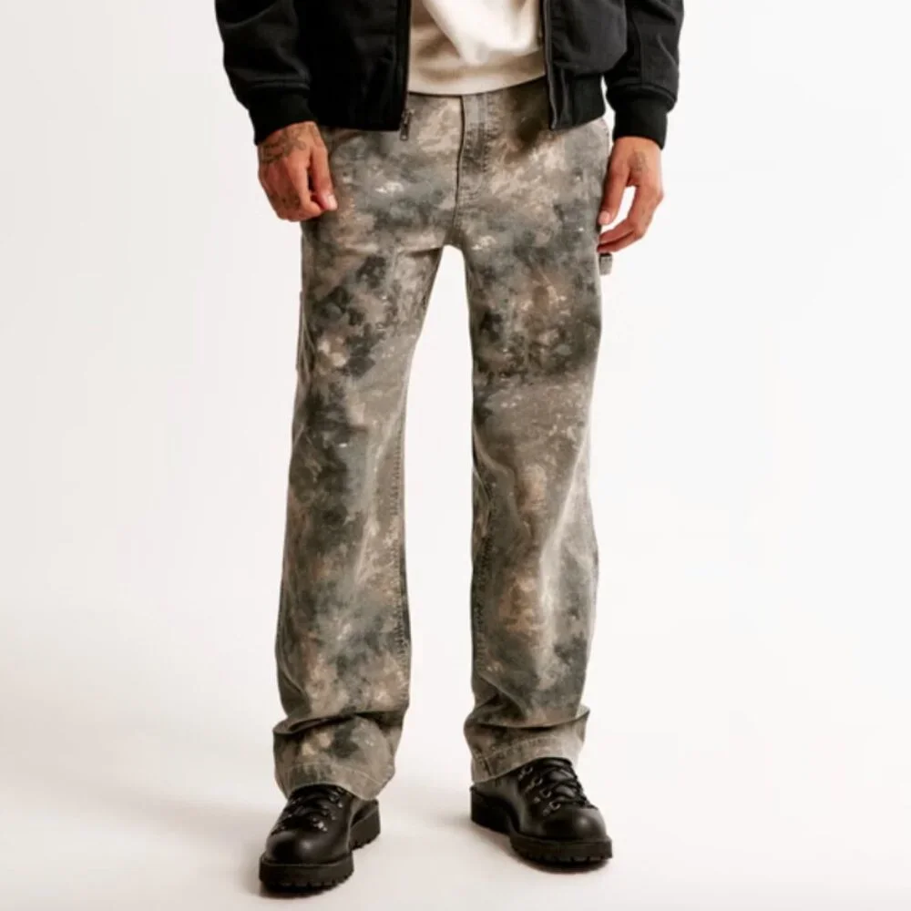 A&F Men's Baggy Workwear Pant, Dark Gray Camo Pattern, 32x28, EUC